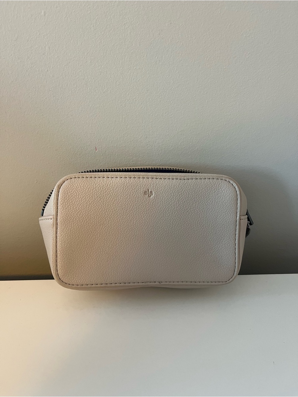 Ela hand bag